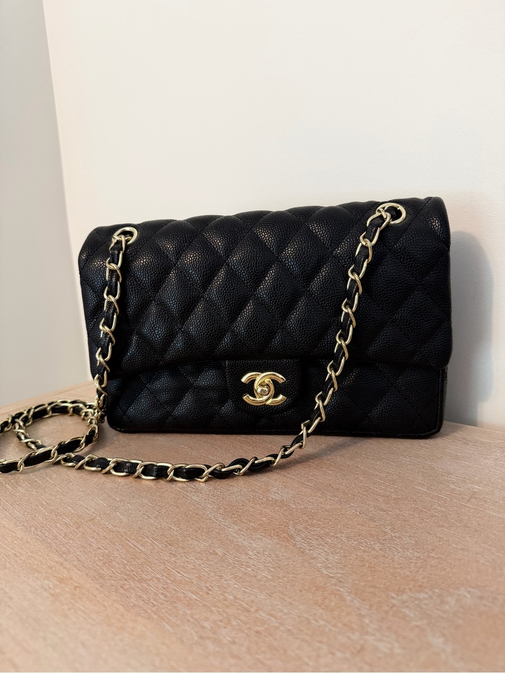 Gucci Black Quilted Shoulder Bag with Gold Chain